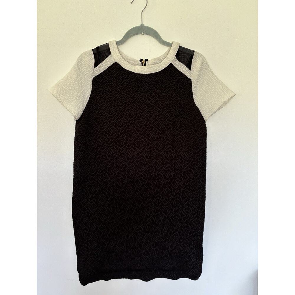 Kenzie Women’s Black & White Dress Size Small